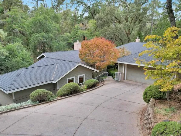 19001 Chickadee Ct, Penn Valley, CA 95946