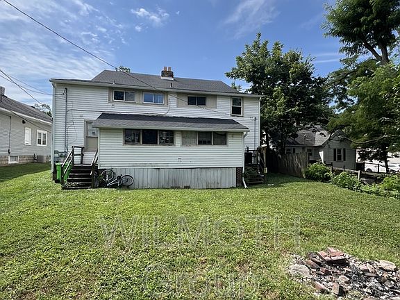 2nd image of 618 E Pike St #3