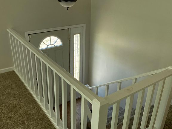 2nd image of 4944 Bernadette Ave