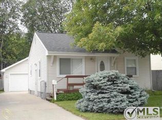 3541 Royal Ave, Berkley, MI 48072