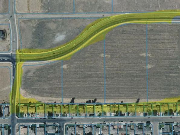 W Morton Avenue, Porterville, CA 93257