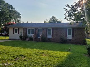 103 Wedgewood Dr, Greenville, NC 27858