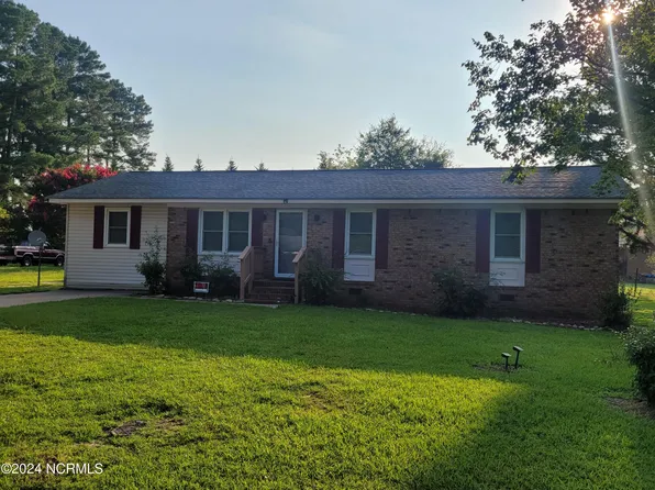 103 Wedgewood Drive, Greenville, NC 27858