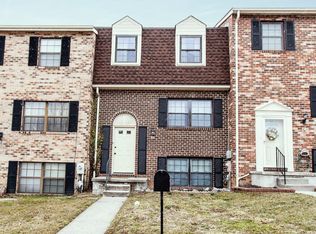 10 Heather Hill Rd, Catonsville, MD 21228