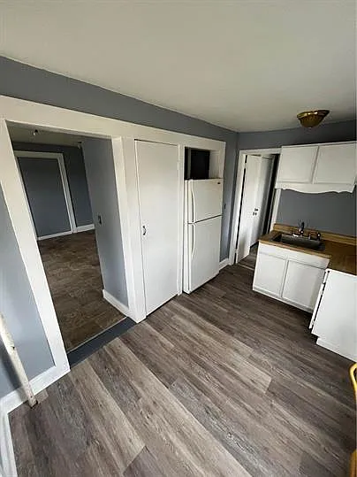 303 Robble Avenue — Photo 3
