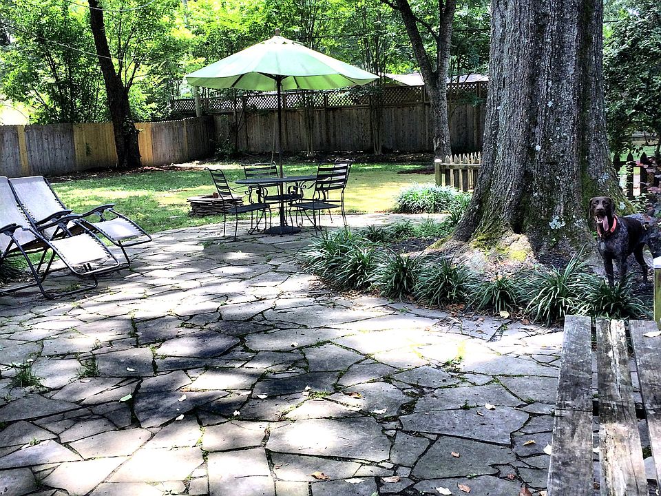 2nd image of 379 Vescovo Dr