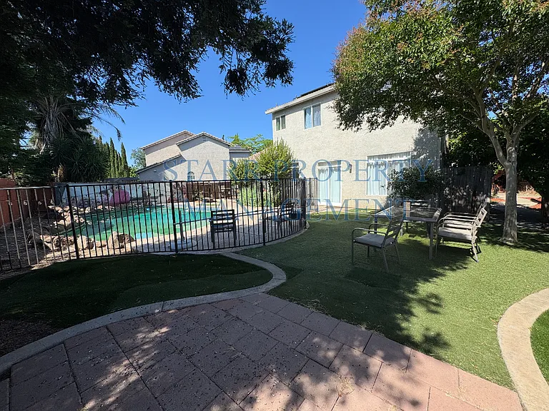 4919 Tyler Ct — Photo 27