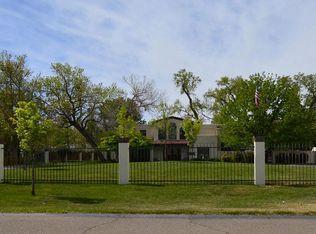 938 Camino Del Rio NW, Albuquerque, NM 87114