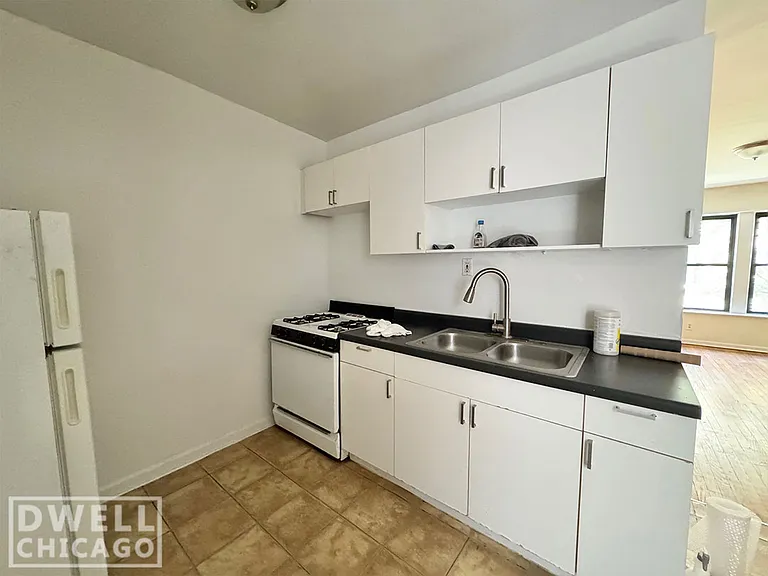 3309 W Fullerton Ave #1A — Photo 10
