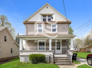 2074 16th St SW, Akron, OH 44314