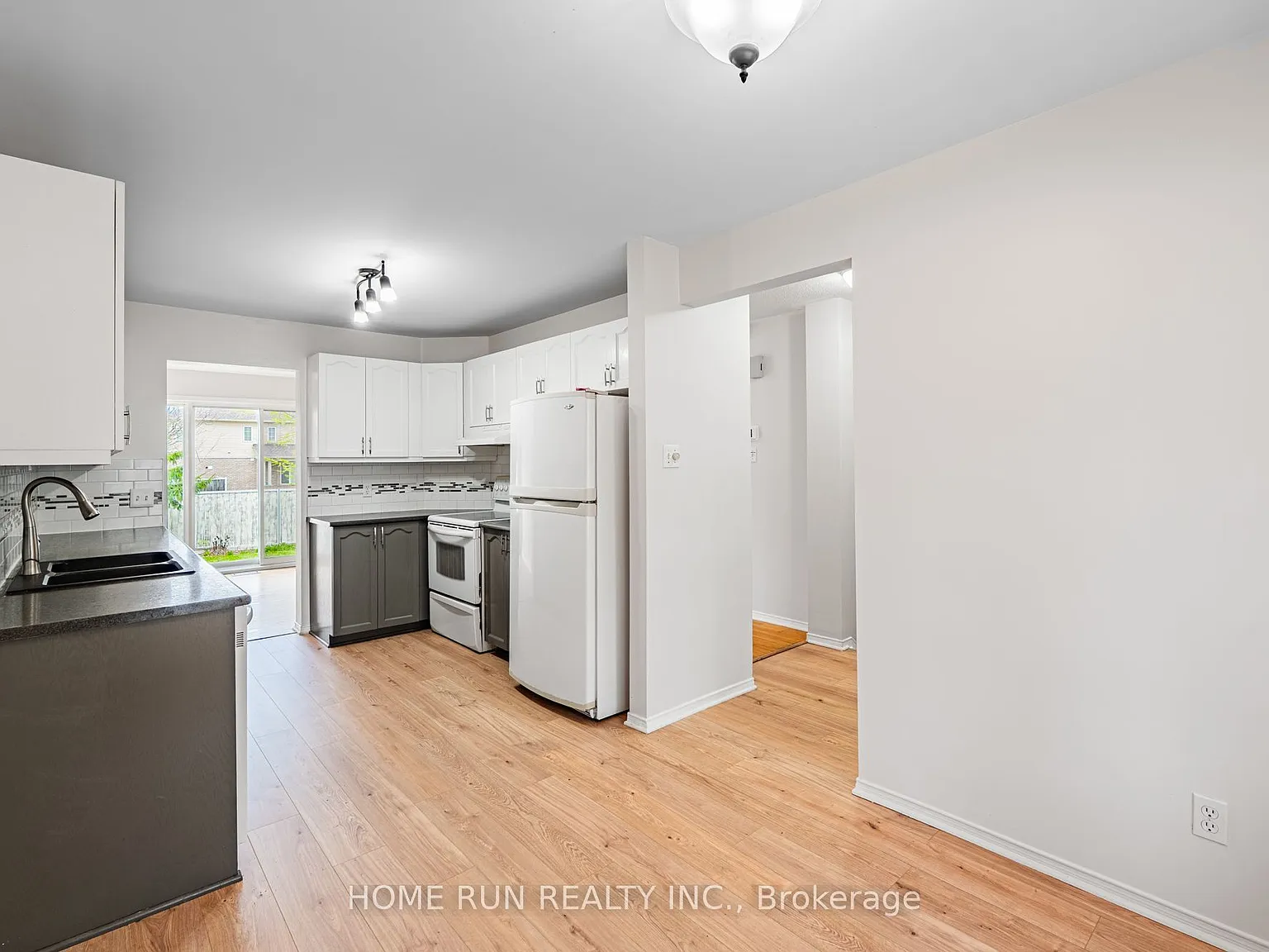 3 bed, $2,650 — Photo 4