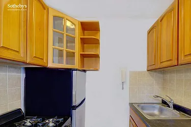 Rented by Sotheby's International Realty