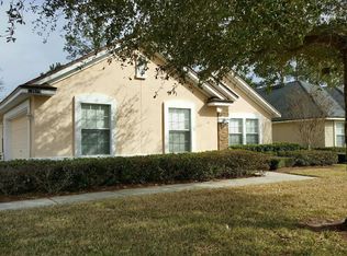 13879 Devan Lee Dr E, Jacksonville, FL 32226