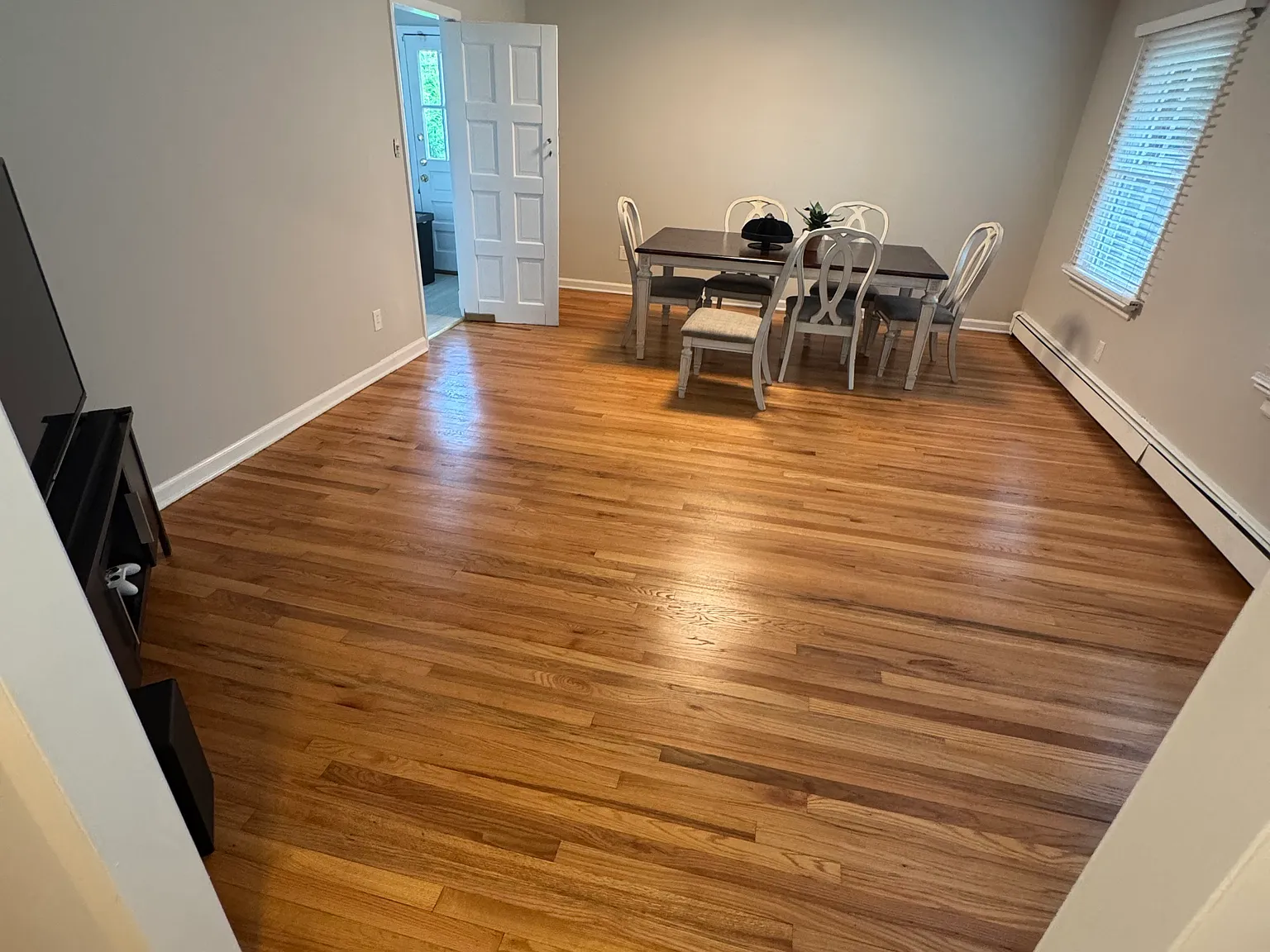 3 bed, 1786 sqft, $975 — Photo 4