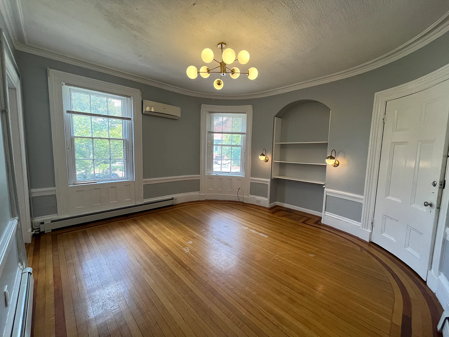 2 bed, 800 sqft, $2,650 — Photo 1