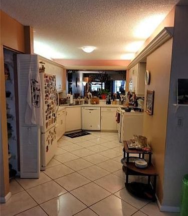 5th image of 7217 Fairfax Dr #109