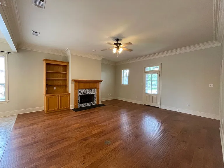 10580 Springglen Ct — Photo 17