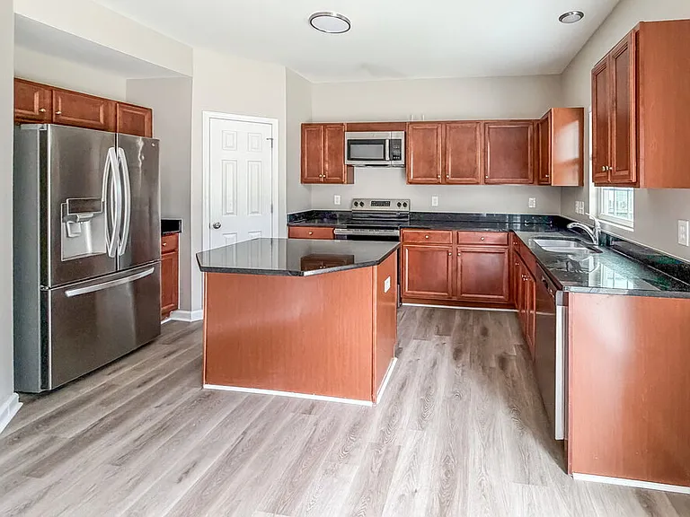 2653 Jordan Ridge Dr — Photo 6
