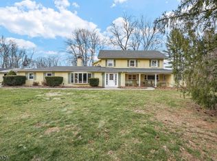 572 Sergeantsville Rd, Flemington, NJ 08822