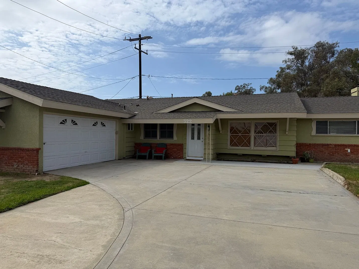 Beautiful 3-Bedroom 2.5 Bath Home for Rent in Santa Paula, CA! — Photo 2