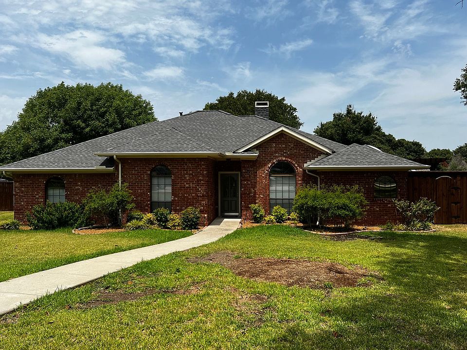 1st image of 4465 Odessa Cir
