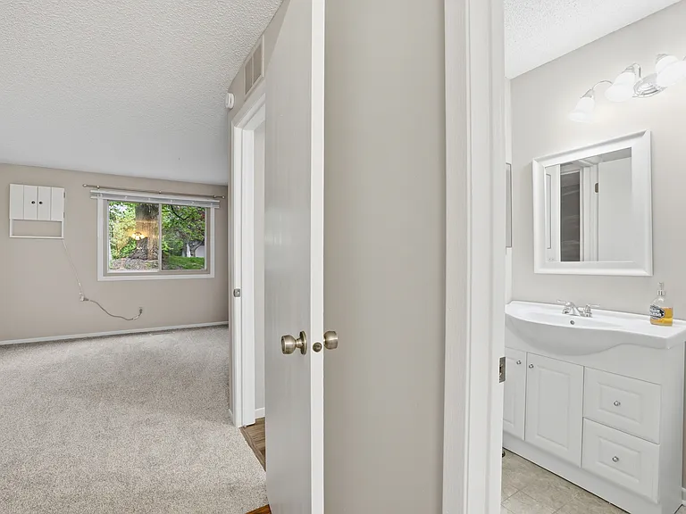8856 Jasmine Ln — Photo 13