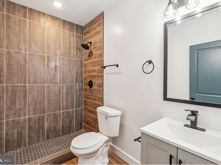 415 W York St #1 — Photo 19