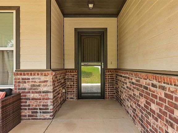 3rd image of 8751 Overlook Dr