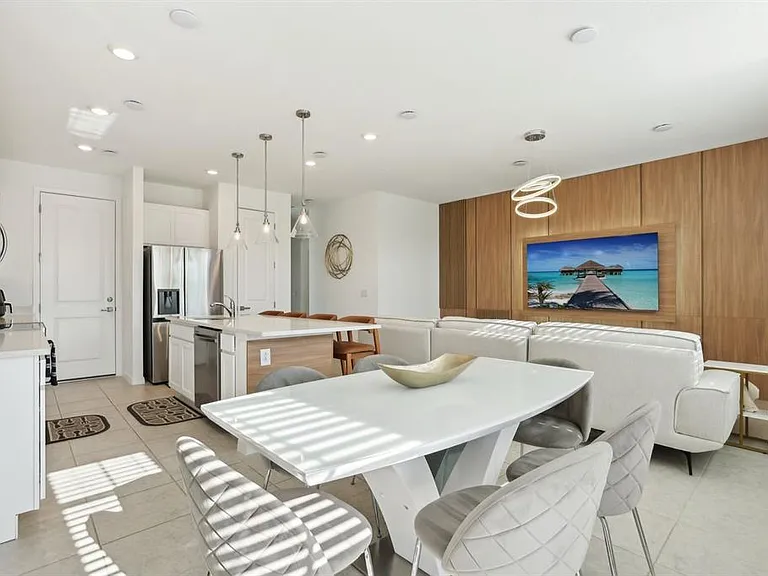 646 Longboat Dr #646 — Photo 38