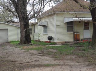 515 N Magnolia St, Attica, KS 67009