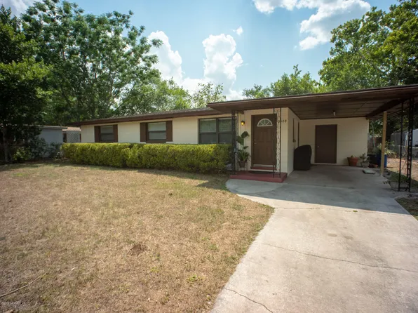 5628 Tempest St, Jacksonville, FL 32244