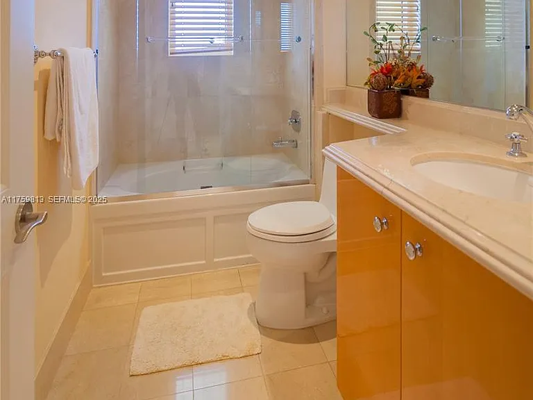 17875 Collins Ave #4302 — Photo 27