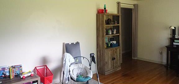 4th image of 7217 Loralea Dr