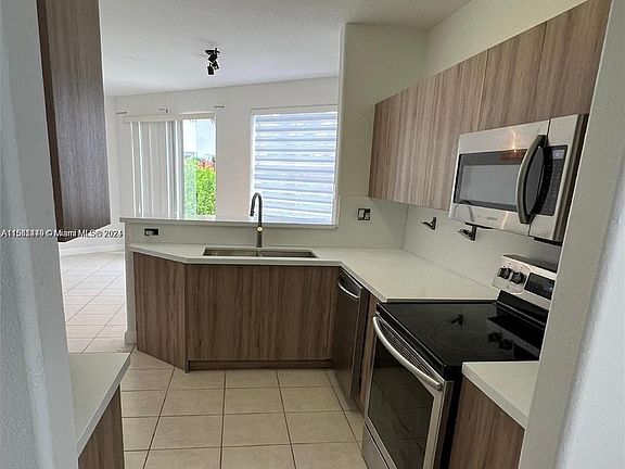 2nd image of 5570 NW 107th Ave APT 907