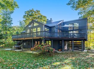 32 Broad Cove Rd, Cape Elizabeth, ME 04107