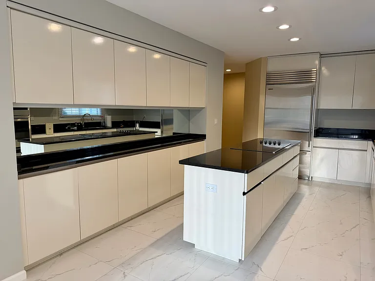 6337 Celeste Rd #51 — Photo 3