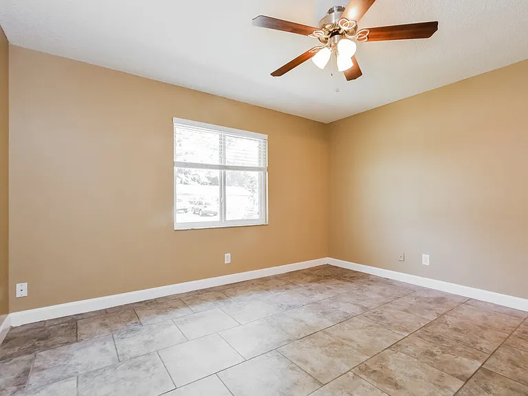1264 Croftwood Dr — Photo 8