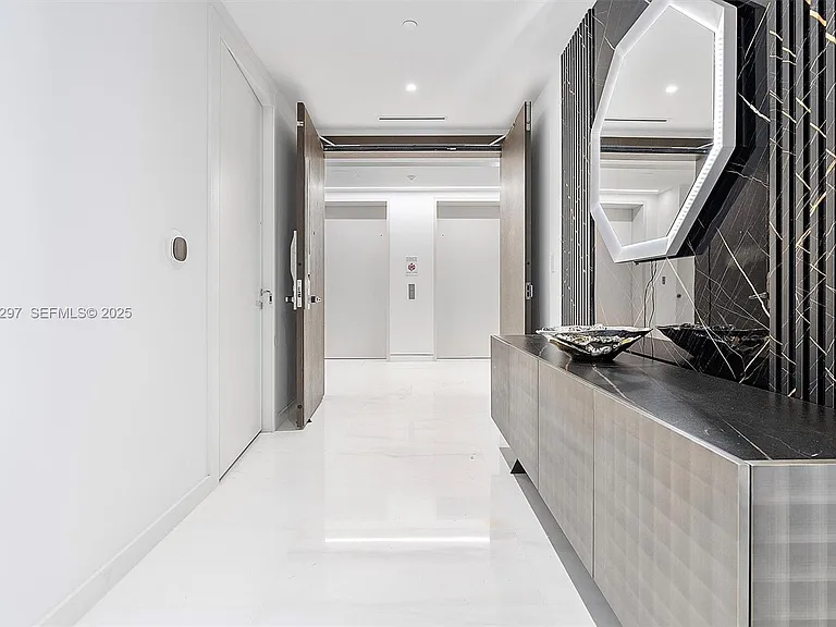 300 Biscayne Boulevard Way #1803 — Photo 37