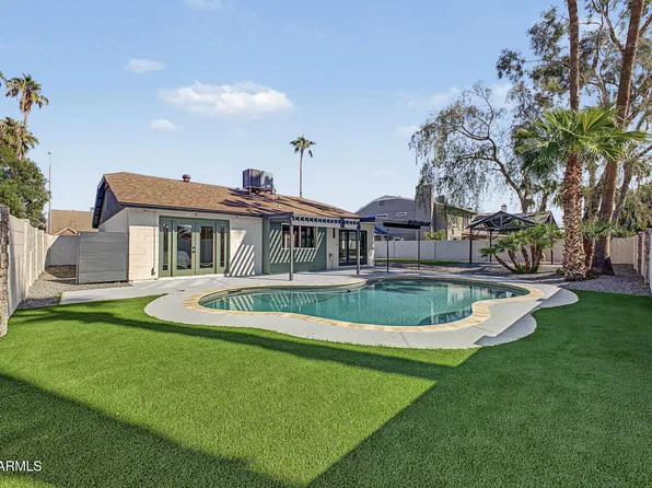 1221 W SHAWNEE Drive, Chandler, AZ 85224