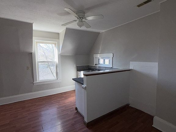 5th image of 1344 S Green Rd #Up