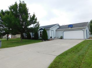 795 Cole St, Spring Green, WI 53588