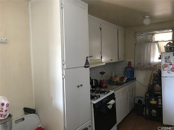 3rd image of 6708 Irvine Ave