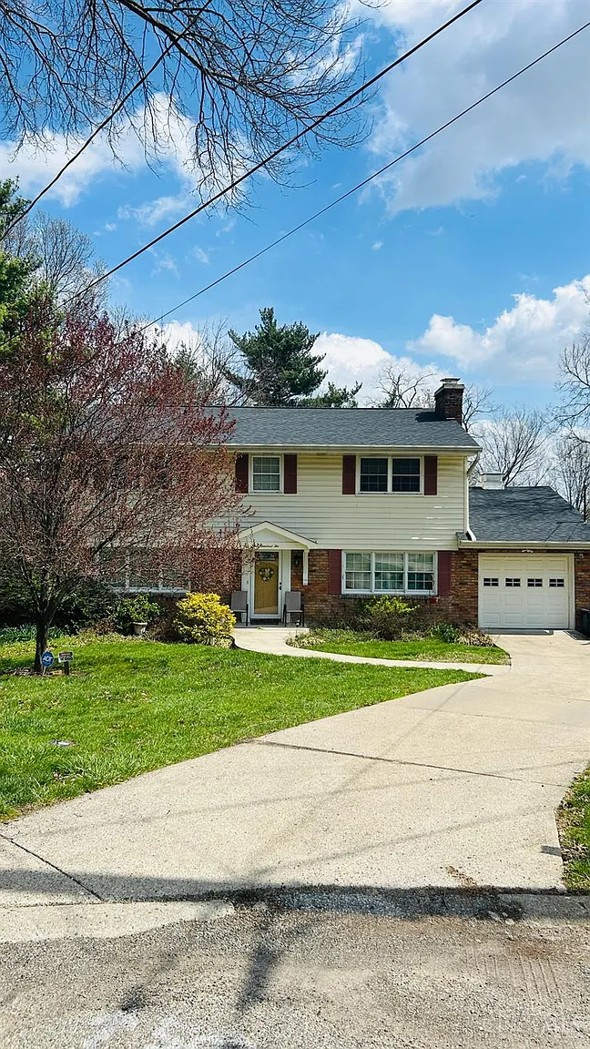 502 Blossomhill Ln photo 1