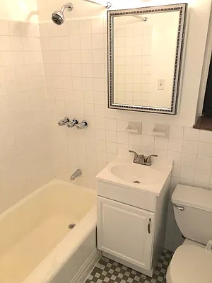 Rented by Botensten Properties International | media 15