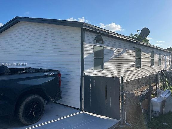 4th image of 19800 SW 180th Ave Lot 508