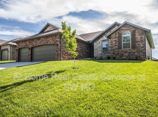 1667 N Eagle Valley Ln, Nixa, MO 65714