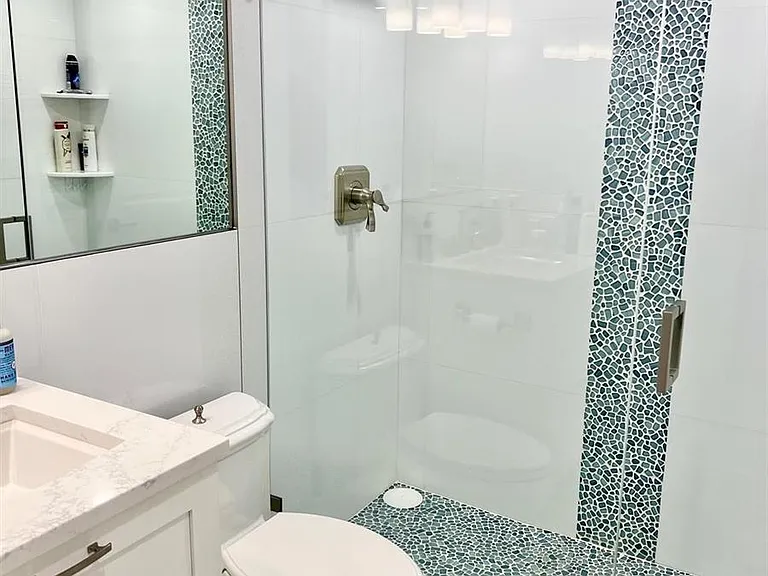 1556 S Ocean Ln #103 — Photo 15