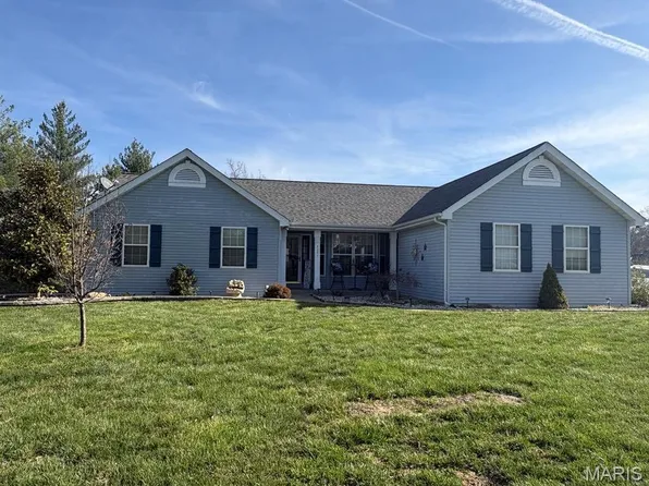 4301 Standing Rock Ct, Saint Charles, MO 63304