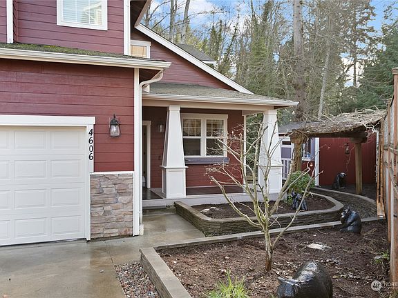 3rd image of 4606 S 139th Street