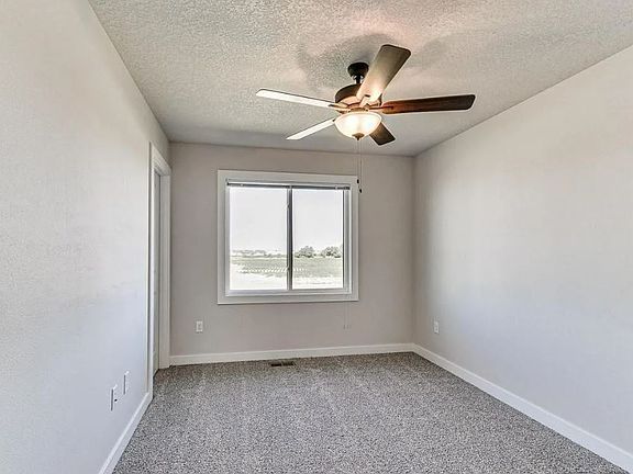 2nd image of 6522 Holly Ct